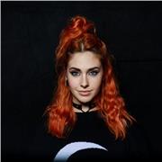 Fotoritoccatrice esperta offre lezioni di fotoritocco in Photoshop